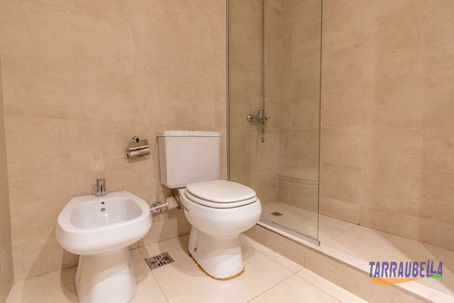 Departamento De 4 Ambientes Con Cochera - Vilanova Haedo