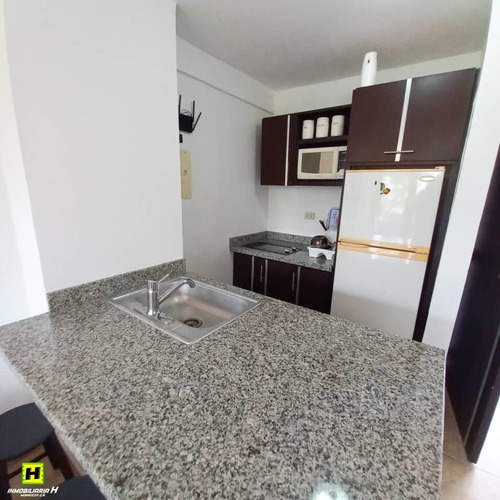 Imagen 7 de 10 de Apartamento En Alquiler Vacacional En Tucacas