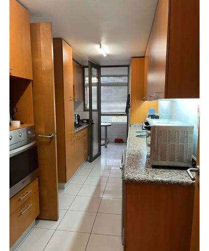 Depto En Venta De 4 Dorm En Las Condes / Rosario Norte