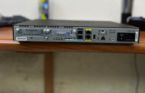 Cisco 1900 Router