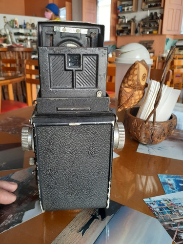 Máquina Fotográfica Antiga