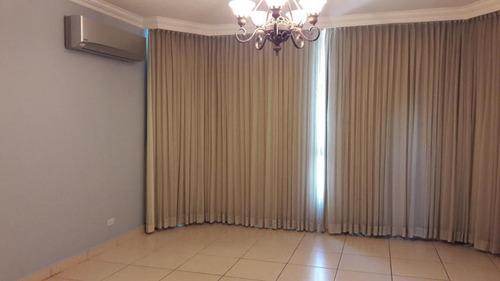Imagen 8 de 14 de Alquiler De Apartamento En Bahía Esmeralda, Marbella 20-1276