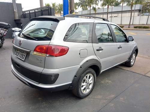 Imagem 7 de 15 de Fiat Palio Weekend 2016 1.6 16v 4p Trekking