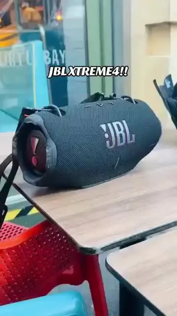 Alto-falante JBL Xtreme 4 portátil com bluetooth waterproof camo
