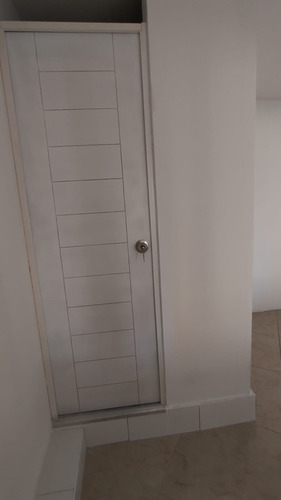 Habitación Con Baño Propio Cerca Al Aeropuerto (incluye Agua, Luz, Internet Y Ducha Con Terma) De S/. 380 Hasta S/. 480 Mensuales