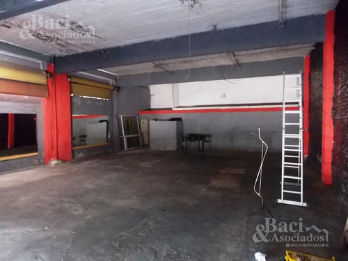 Local - El Jaguel