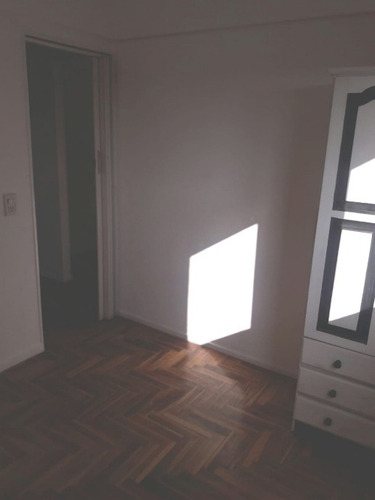 Imagen 11 de 14 de Departamento De 2 Ambientes En Venta - Ramos Mejia Norte