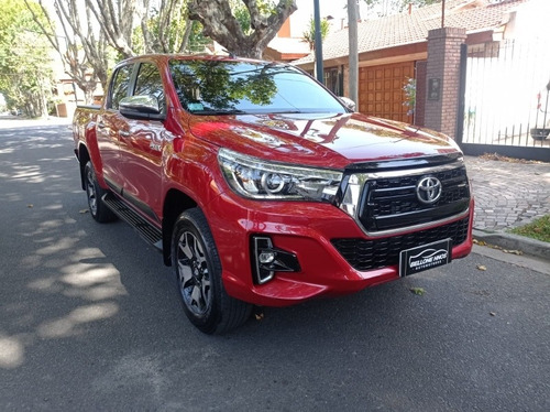 Imagen 2 de 15 de Toyota Hilux 2.8 Tdi Srx 4x4 Caja Manual De 6ta Año 2018