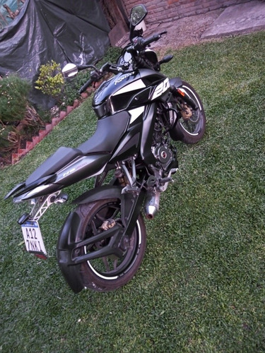 Imagen 11 de 16 de Bajaj Rouser Ns200