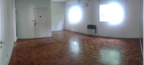 Venta Semi Piso De 3 Ambientes Al Frente. Muy Luminoso