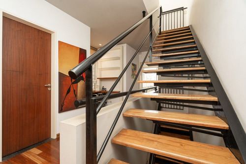 Venta Ph Triplex/5 Amb C/patio/coch/chacarita