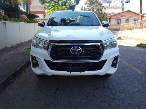 Imagem 6 de 10 de Hilux Srv Cd 4x4 Automatica