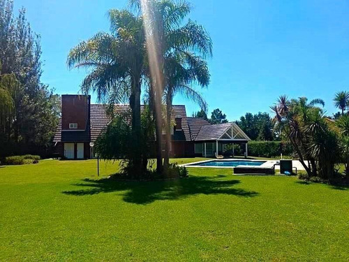 Imagen 24 de 26 de Distinguido Chalet En Venta Al Golf En Country San Diego -
