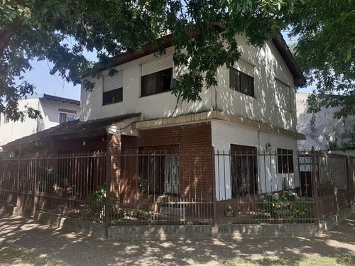 Imagen 3 de 24 de Casa En Venta Zona Boulogne.