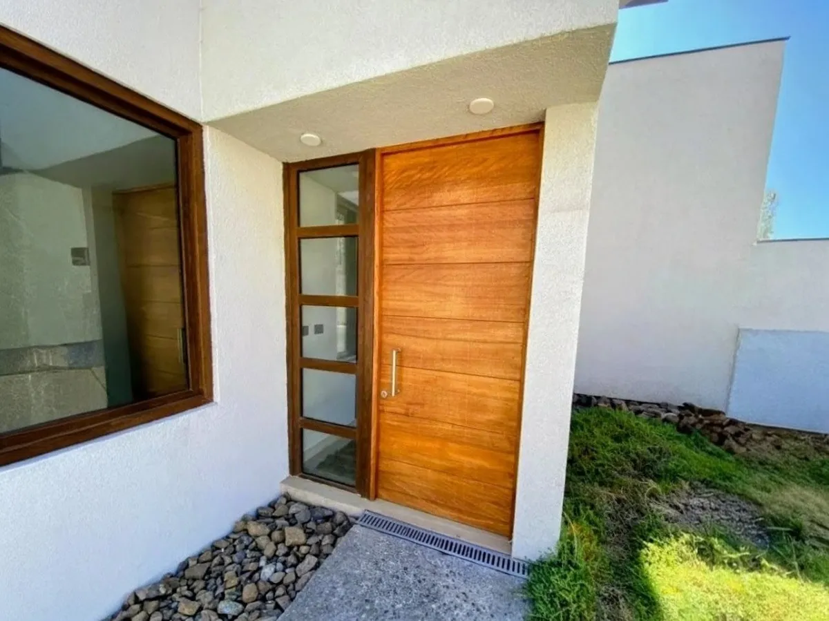 Imagen 3 de 19 de Moderna Casa Mediterranea En Condominio Arboretum