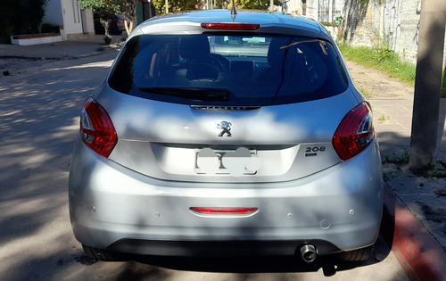 Peugeot 208 1.6 Allure Touchscreen