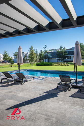 Terrenos En Venta En Solares Zapopan Jal