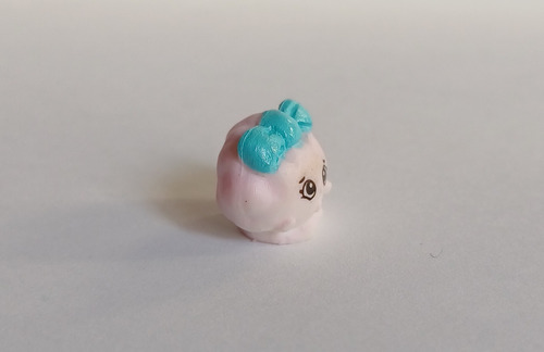 Mini Figura Shopkins Nubecita Con Moño (Usado)