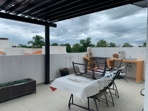 Imagen 16 de 18 de Casa En Venta En Juriquilla Con Roof Garden