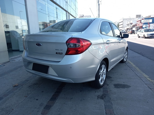 Ford Ka + Sel Sedan 4p