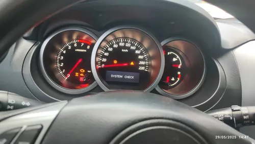 Suzuki Grand Vitara 3 ptas automático 4x4 2.4