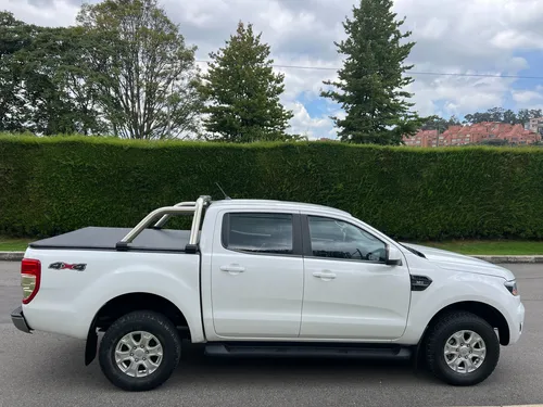 Ford Ranger Xls 4x4 Mt 3.2 Diesel Aa Abs Fe Modelo 2022