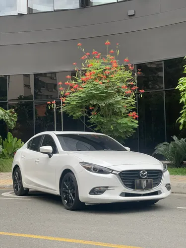 Mazda 3 2.0 Grand Touring At