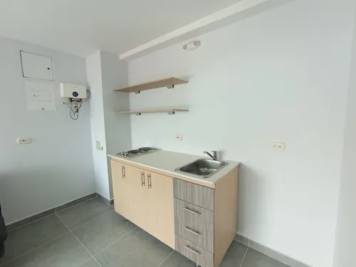Arriendo Apartaestudio En Laureles
