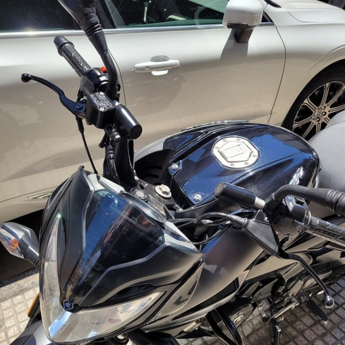 Imagen 8 de 12 de Bajaj Rouser Ns200