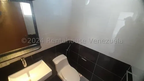 Thownhouse De Oportunidad Lc