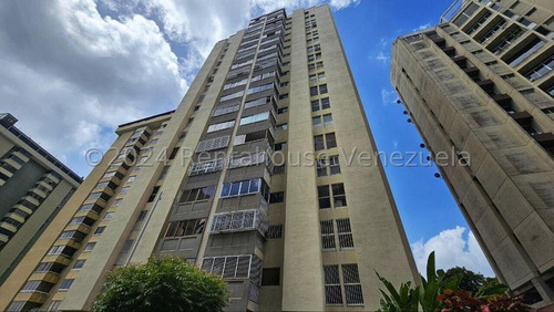 Apartamento En Venta En Lomas De Prados Del Este Cód  24-23825    Adp 