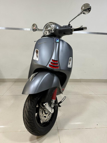 Imagen 4 de 15 de Vespa Super Sport 300 Hpe Automatico Scooter Bbva Tasa 0 %