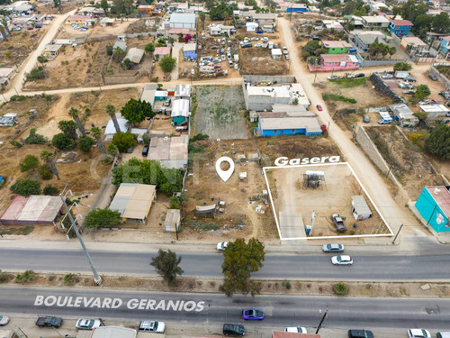 Terreno En Venta En Blvd Geranios, Ensenada, Baja California