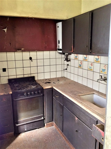 Imagen 15 de 30 de Ph 5 Amb. A Reciclar - Pompeya - Dueño Financia