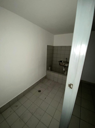 Local Comercial En Renta En Colonia Cancún Centro, Benito Juárez, Quintana Roo