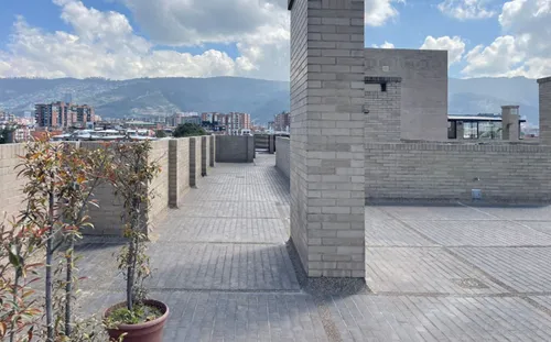 Apartamento En Venta En Cedritos. Cod V10810053