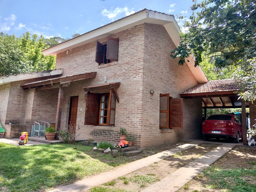 Venta Casa 2 Dormitorios Rio Ceballos