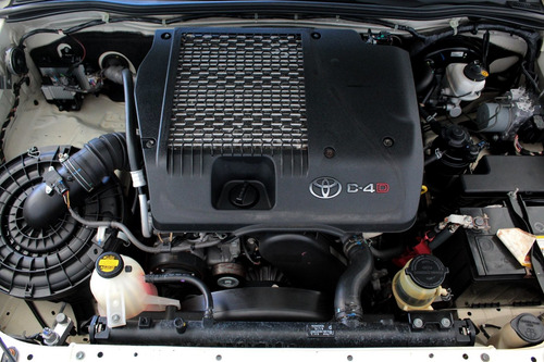 Toyota Hilux Sw4 3.0 Srv 4x4 Turbo Diesel 4p Automático 5m