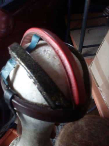 Chichonera Original X Bicicleta Casco Antiguo Cuero Colecion (Usado)