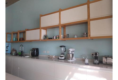 Venta Casa El Cantón Barrio Islas