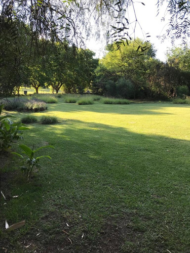 Único Lote Frente Al Golf Con Escritura Ubicación