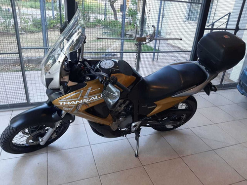 Imagen 3 de 10 de Honda Transalp 700
