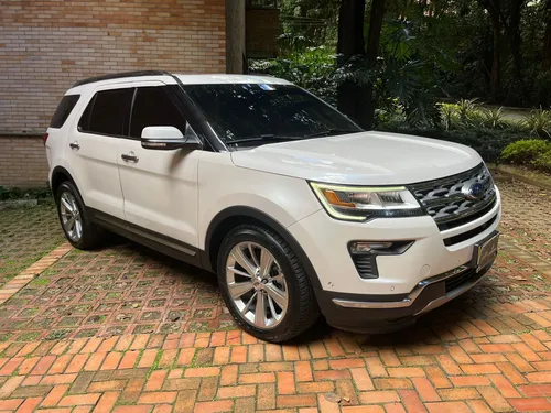 Ford Explorer 2.3 Limited 4x4