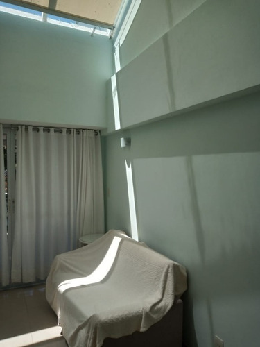 Imagem 11 de 24 de Apartamento Duplex 1 Suíte Mobiliado Com Vista Mar No Rio Vermelho 85m2 - Hei096 - 4494694
