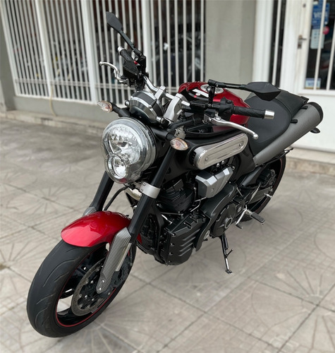 Yamaha Mt-01 - Hobbycer Bikes