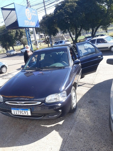 Imagem 1 de 8 de Ford Escort Glx