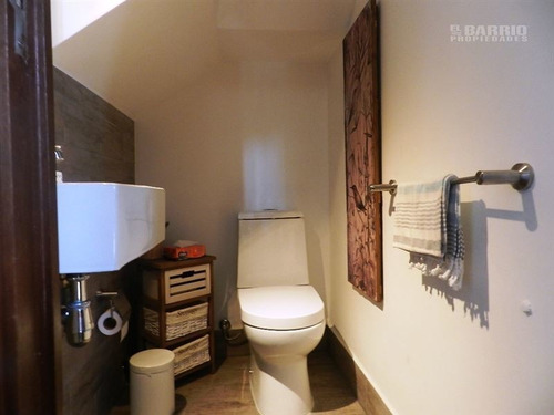 Imagen 6 de 25 de Casa En Venta De 4 Dorm. En Colina