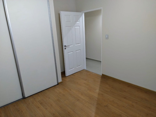 Departamento De 2 Ambientes - Barrio Naón
