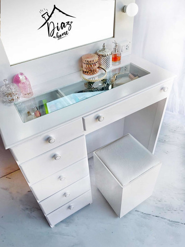 Imagen 2 de 6 de Mueble Para Maquillaje Espejo Hollywood Luces Led 90cm Moda