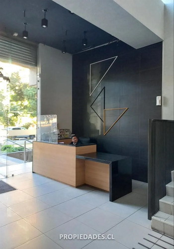 Oficina En Arriendo En Providencia